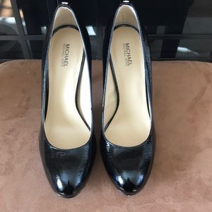 Michael Kors Pumps.